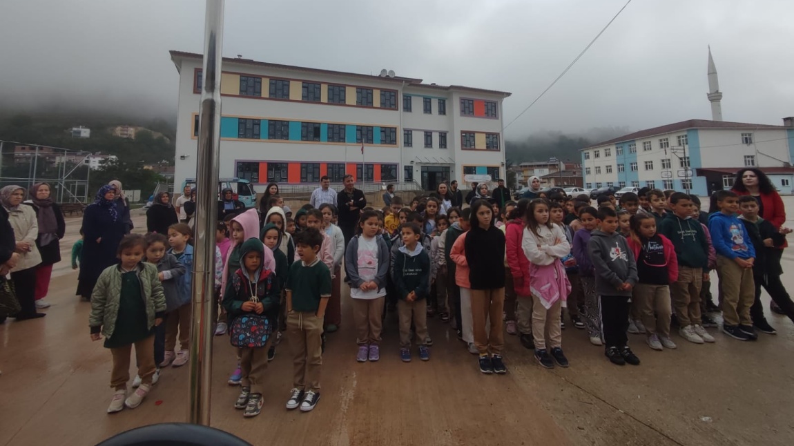 2025-2026 EĞİTİM ÖĞRETİM YILI BAŞLADI